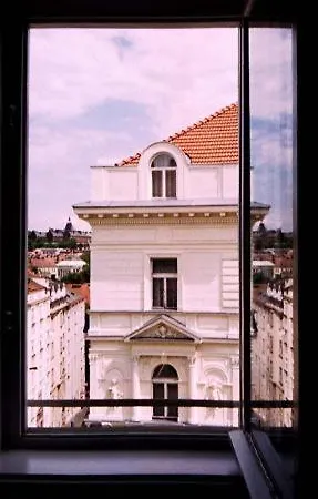 Vysehrad With Free Parking Praga