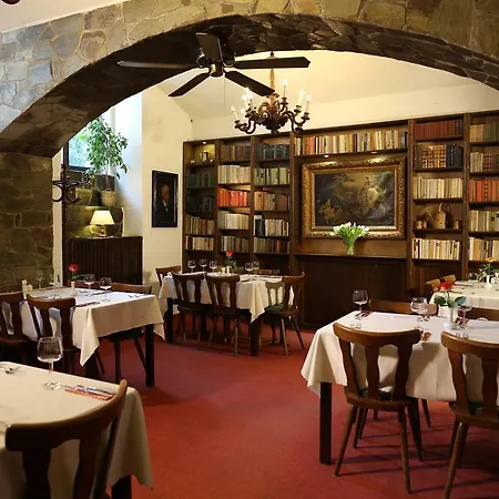 Apartment Vysehrad With Free Parking *