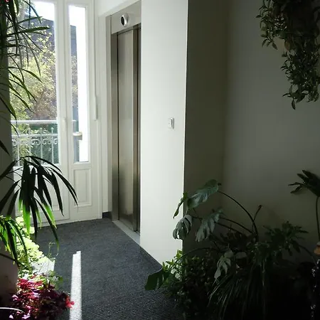 Apartment Vysehrad With Free Parking *