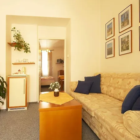 Apartment Vysehrad With Free Parking *